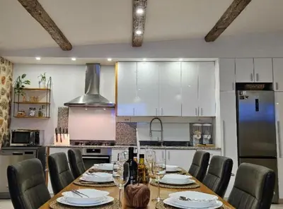Kuhinja ili čajna kuhinja u objektu Villa Nika