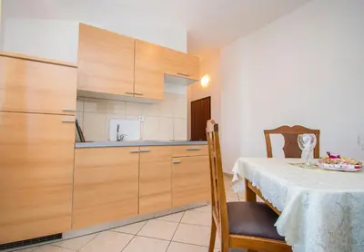 Kuhinja ili čajna kuhinja u objektu Apartments Antique Ivo
