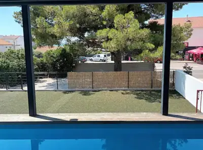 Bazen u objektu SPA Villa ALEMI, Private Pool, Sauna & Free Parking ili u blizini
