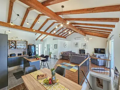 TV i/ili zabavni centar u objektu Holiday Home Lynn by Interhome