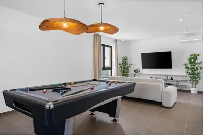 TV i/ili zabavni centar u objektu Luxury, seaview Villa Grandeca