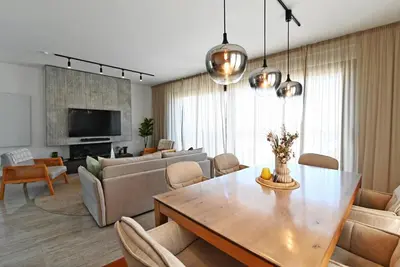 TV i/ili zabavni centar u objektu Penthouse Amicaliving Murter