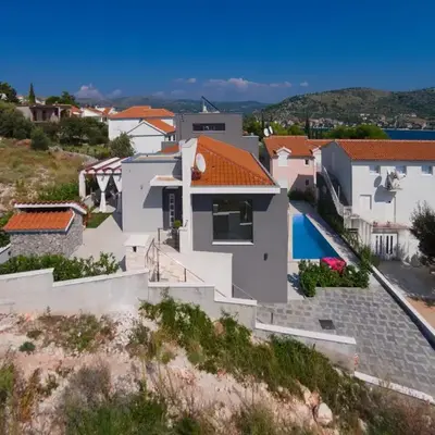 Villa Martinis