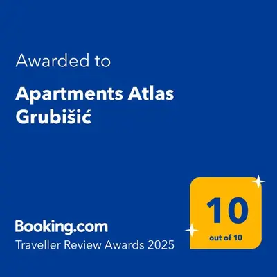 Certifikat, nagrada, logo ili neki drugi dokument izložen u objektu Apartments Atlas Grubišić