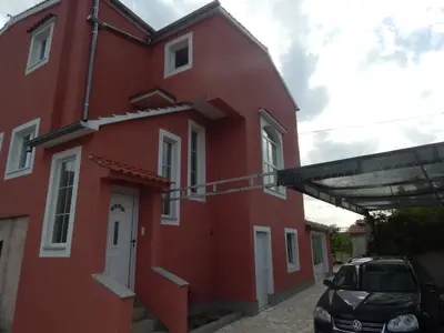 Zgrada u kojoj se nalazi apartman
