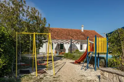 Dječje igralište u objektu Villa Mirkov San