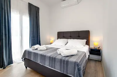 Krevet ili kreveti u jedinici u objektu Apartments Sunny Sky - Pool & Parking - Vodice