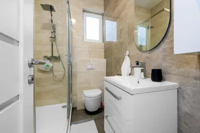 Kupaonica u objektu Apartments Sunny Sky - Pool & Parking - Vodice