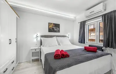 Krevet ili kreveti u jedinici u objektu Gorgeous Apartment In Vodice With Wifi