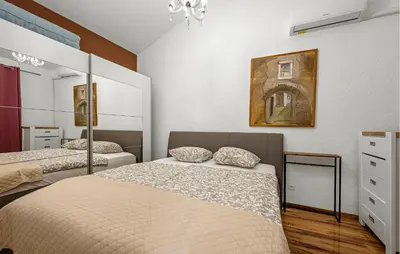 Krevet ili kreveti u jedinici u objektu Amazing Home In Jezera With Wifi