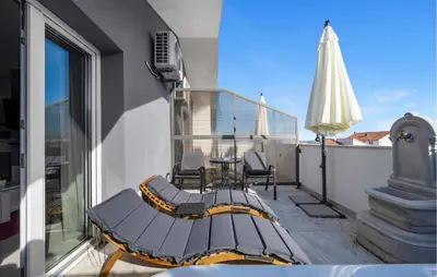 Balkon ili terasa u objektu Awesome Apartment In Vodice With House Sea View