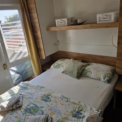 Krevet ili kreveti u jedinici u objektu Mobile Homes Albatross