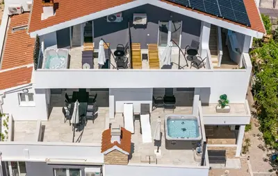 Balkon ili terasa u objektu 1 Bedroom Nice Apartment In Vodice