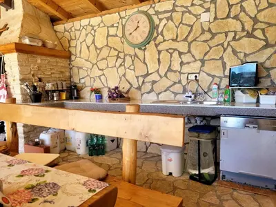 Kuhinja ili čajna kuhinja u objektu Apartment Olive shared pool