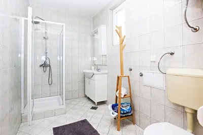 Kupaonica u objektu Family-friendly apartments with swimming pool Stupin Celine, Rogoznica - 23257