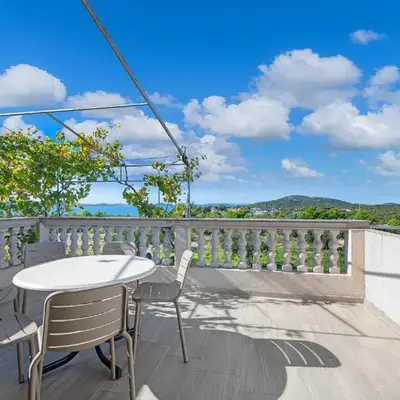 4 Bedroom Lovely Apartment In Pirovac