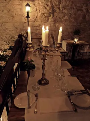 Restoran ili neka druga zalogajnica u objektu Apartment Francos