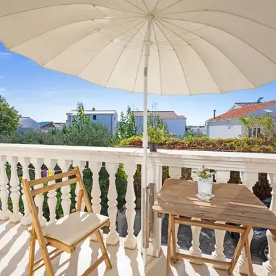 Awesome Apartment In Rogoznica With Wifi