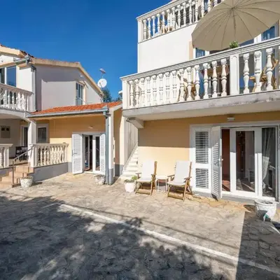 2 Bedroom Gorgeous Apartment In Rogoznica