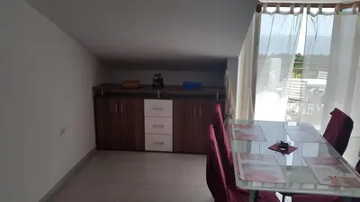 Kuhinja ili čajna kuhinja u objektu Apartments Vrvilo