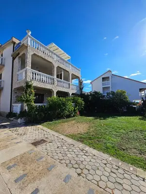 Zgrada u kojoj se nalazi apartman