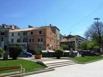 Zgrada u kojoj se nalazi apartman