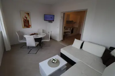 TV i/ili zabavni centar u objektu Apartmani Bilokapić