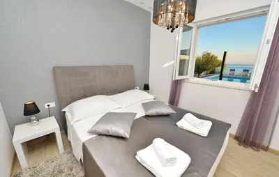 Krevet ili kreveti u jedinici u objektu Amazing Apartment In Rogoznica