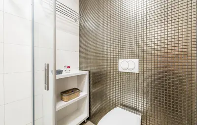 Kupaonica u objektu Nice Apartment In Rogoznica With Sauna
