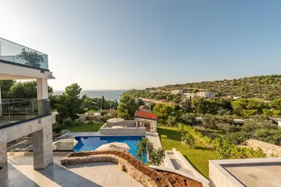 Bazen u objektu Villa Sunset ili u blizini