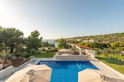 Bazen u objektu Villa Sunset ili u blizini