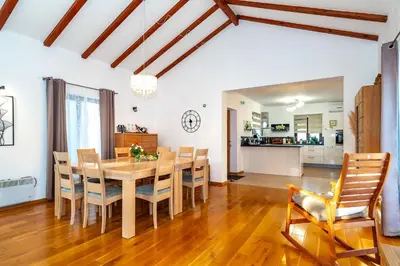 Kuhinja ili čajna kuhinja u objektu Villa Pamaroka