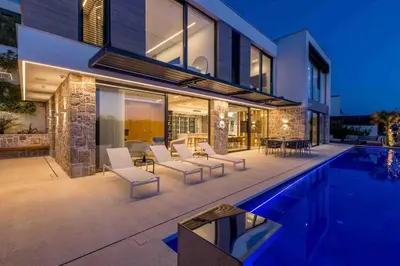 Bazen u objektu Villa Olive Vista 1, Zatoglav, Rogoznica ili u blizini