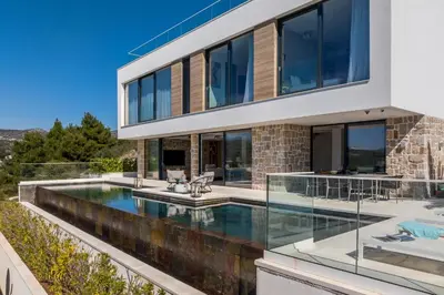 Bazen u objektu Villa Olive Vista 2, Zatoglav, Rogoznica ili u blizini
