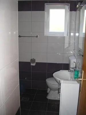 Kupaonica u objektu Apartments Ajka