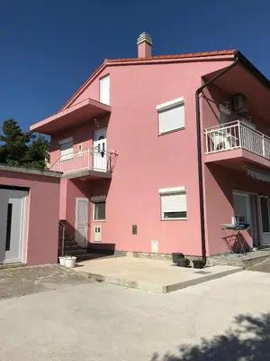 Zgrada u kojoj se nalazi apartman