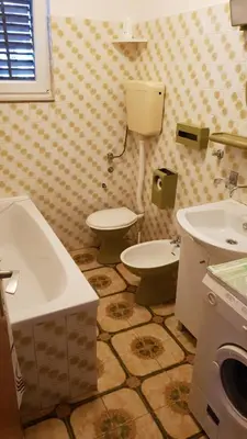Kupaonica u objektu Apartment Grubišić