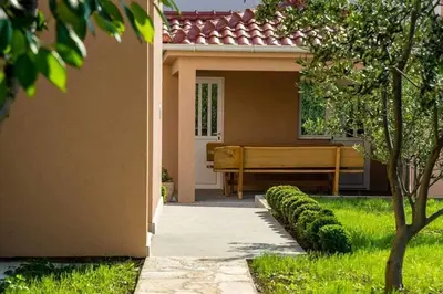Vrt u objektu Apartmani Marina
