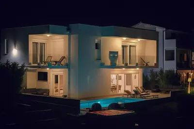 Bazen u objektu Villa Lady A ili u blizini