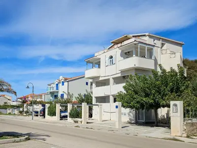 Zgrada u kojoj se nalazi apartman