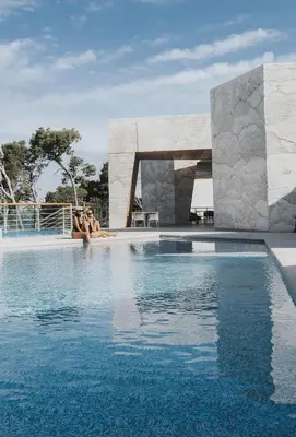 Bazen u objektu D-Resort Šibenik ili u blizini
