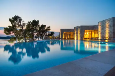 Bazen u objektu D-Resort Šibenik ili u blizini