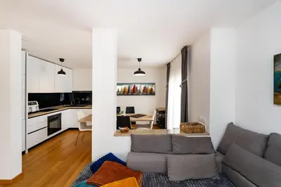 Kuhinja ili čajna kuhinja u objektu Tribunj Apartment