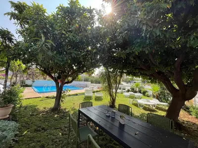 Bazen u objektu Apartments and Rooms Bozena ili u blizini