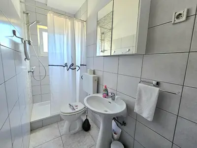 Kupaonica u objektu Apartman Alfirev Tomislav