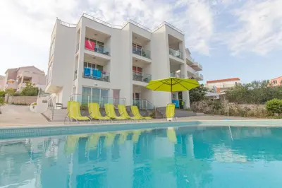 Bazen u objektu Villa Sunset ili u blizini