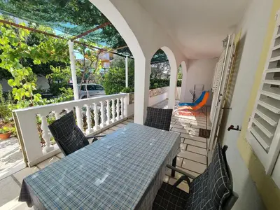 Balkon ili terasa u objektu Apartmani Uvodić