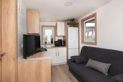 Kuhinja ili čajna kuhinja u objektu Mobile home Banovi dvori III