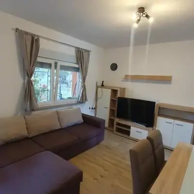 Apartman Ena terasa&parking