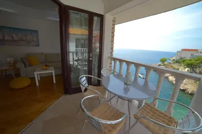 Pogled na more ili pogled na more iz apartmana